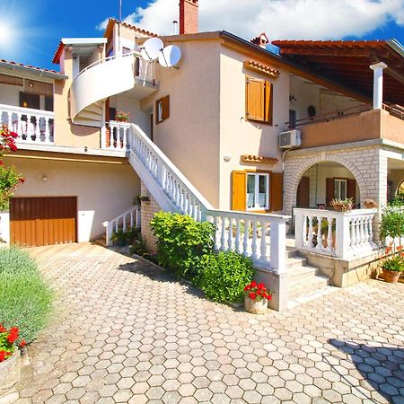 Apartments Munida 734 メドゥリン エクステリア 写真